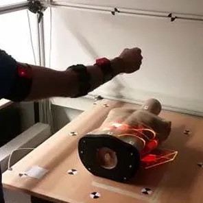 Interacting with Medical Volume Data in Projective Augmented Reality